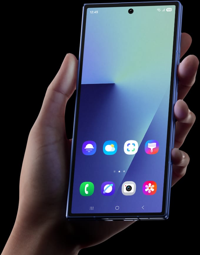 Samsung Galaxy Z Fold 7: The Foldable That Actually Feels… Finished.